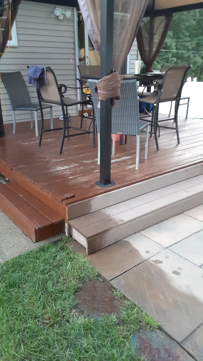 shawnscarpentry's tweet photo. #beforeandafter 
Deck platform all brand new veranda #composite #decking boards with PVC white railings and #Azek wt Trim and riser boards.
#Deckbuilder #carpentry 
 #selfemployed #Frameitup
#camodeckfasteners https://t.co/NzfZAUZyVQ