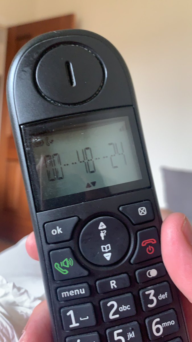 orourkemichael's tweet photo. @eircare would be great if Somone could pick up the phone please https://t.co/Z1ucuCMLei