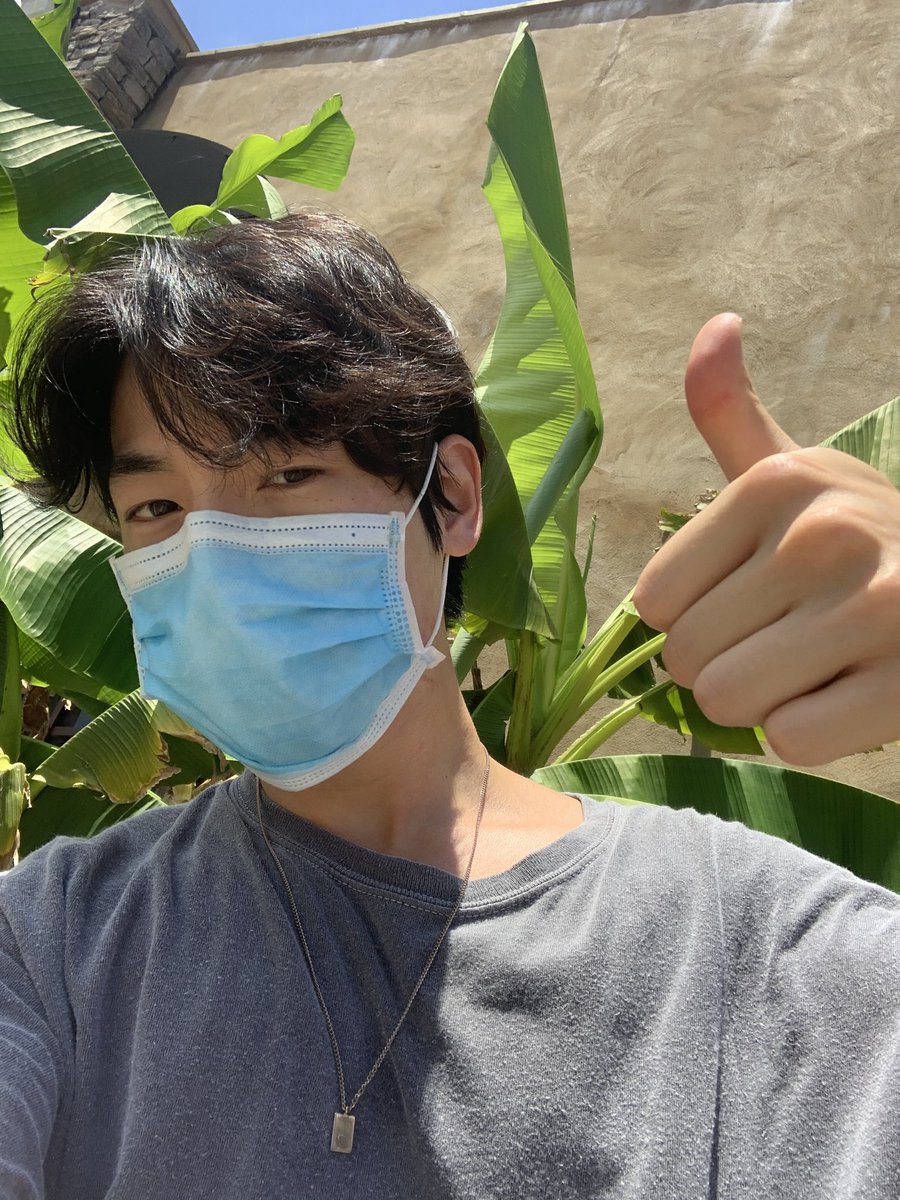 siwoolee_'s tweet photo. Good morning it’s my birthday today and I’m going to have a good day. I hope you do too ✌🏼❤️. https://t.co/X9GNpOWXuI