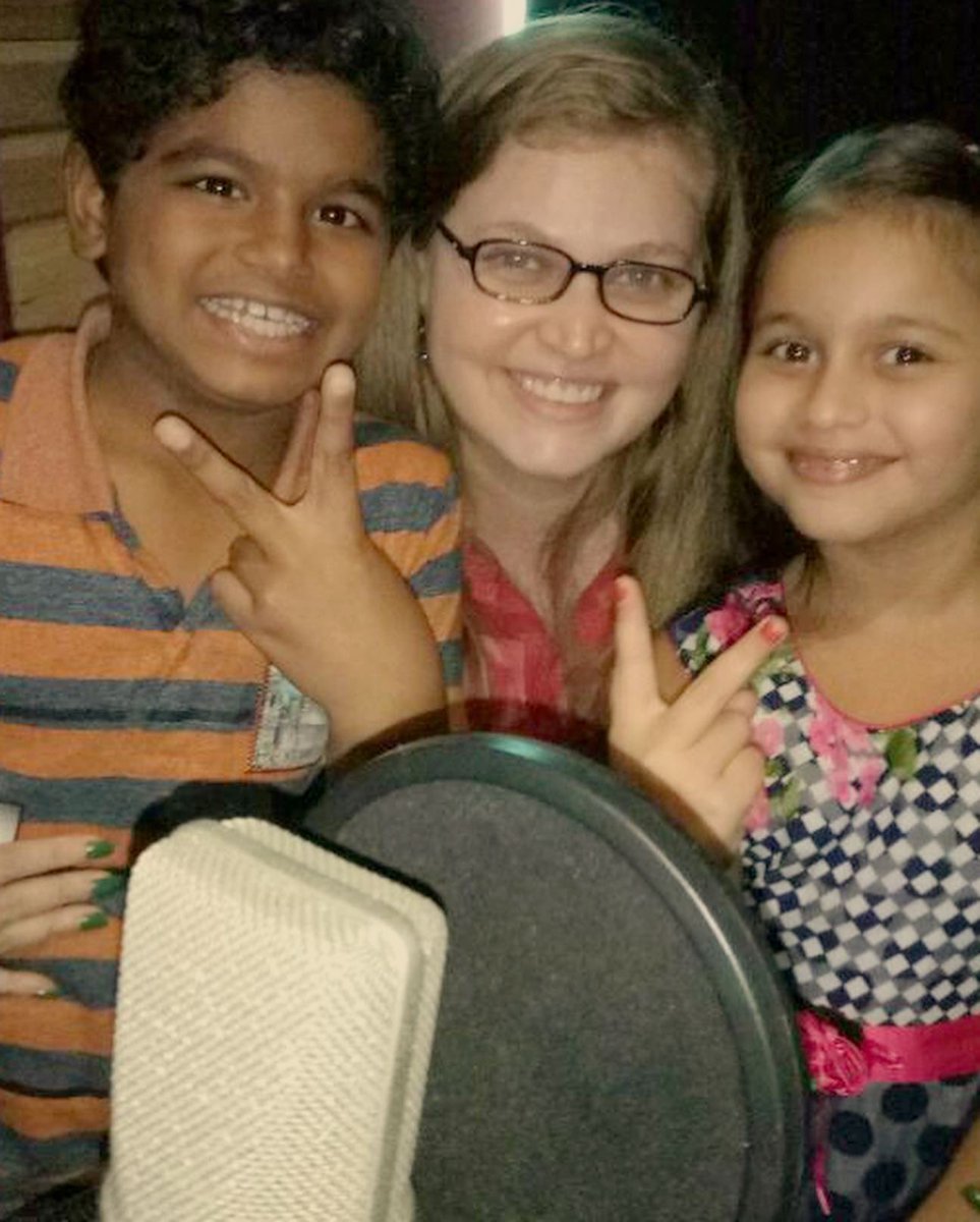 VidhiKasliwal's tweet photo. Such a pure and joyous time... working with such super kids!!! Maithili as #Chaani and Sahil as #Balu!! #Pipsi #2YearsOfPipsi #LandmarcFilms https://t.co/d78NpK2fwX