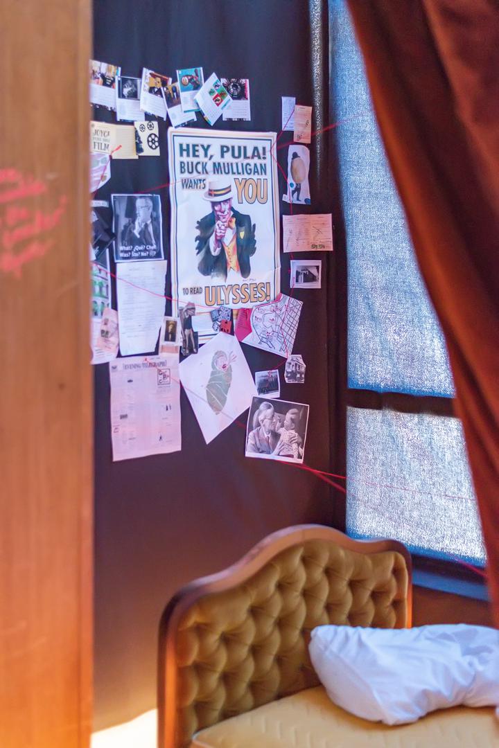 We've designed the Brijuni Room of James Joyce as part of Damir Urban's multimedia exhibit on the Brijuni islands. 

The Joycean exhibition is set up as part of the 20th birthday of Ulysses Theater! 

Foto: <a href="/vecernji_list/">Večernji list</a> / Pixell
#jamesjoyce
#Damirurban
#kazalisteulysses