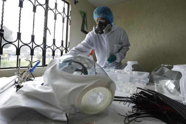 SoyNuevaPrensa's tweet photo. Diseñan #Burbuja para protección de la COVID-19 - https://t.co/tNqPxbU6lk

#SoyNuevaPrensa #COVID19 #Diseños #Pandemia #Proteccion #Protocola #Salud https://t.co/MYTpwJBgKG