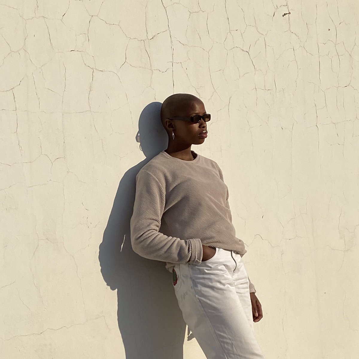 tracymokgopo's tweet photo. me trying to be a minimalist: https://t.co/KXVPlqIIj3