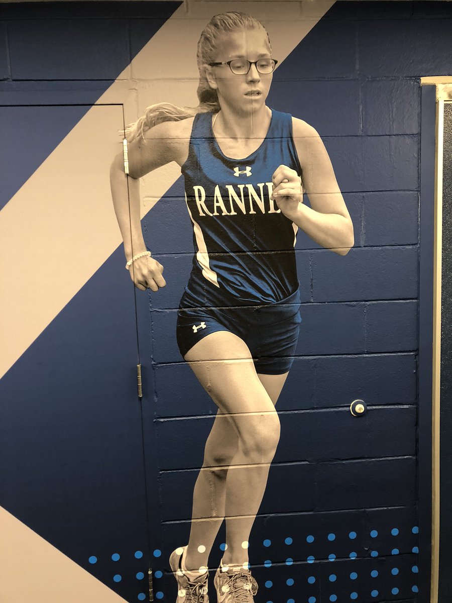 RanneyAthletics's tweet photo. More progress on our Wall Wrap!!! @ranneyschool @RanneyUS #PantherPride #Ranney #Alumni https://t.co/W95BFxDLnE