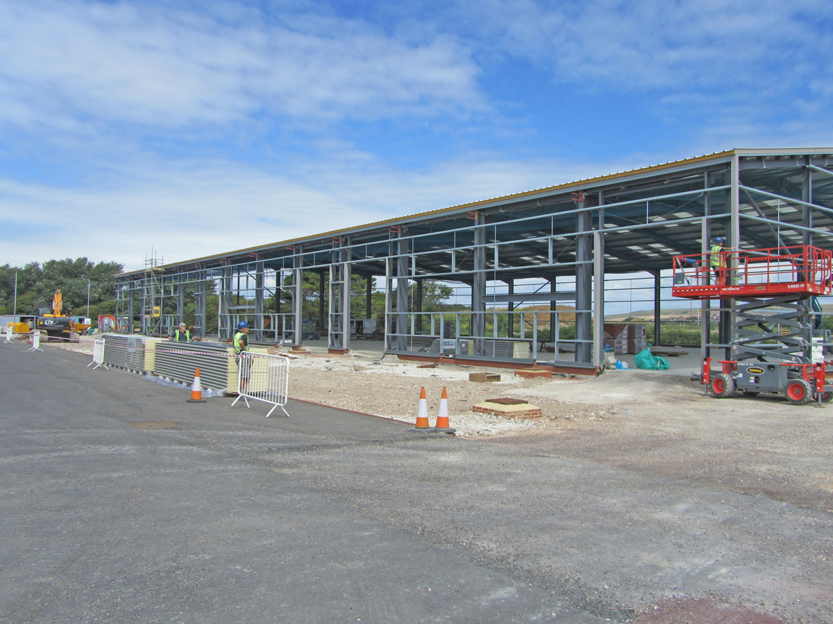Superb New Units in Newhaven - Last Phase Available
Situated in the recently created Newhaven Enterprise Zone are the last six units in the Eastside Business Park. These brand new quality units will be ready for occupation in a few months time. bit.ly/3g8cpxU