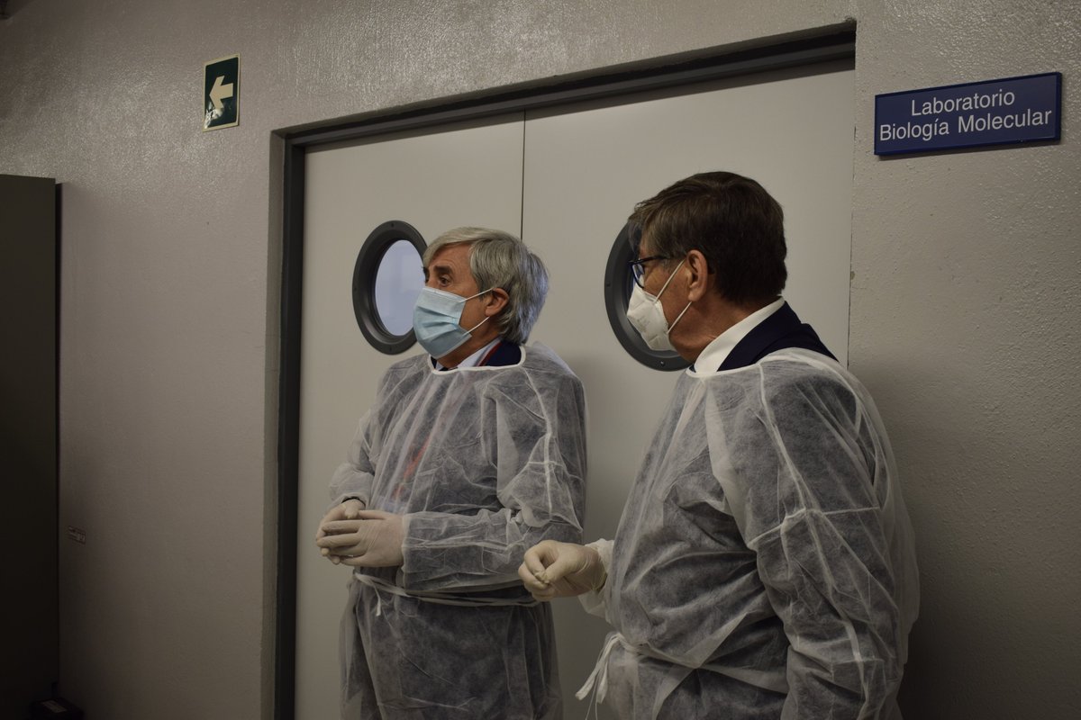 ArturoAliaga_'s tweet photo. ✅ El #comercio y la #industria aragonesa necesitan productos que hayan certificado su calidad y desde @unizar  ayudan a ello gracias a laboratorios como el que hemos inaugurado hoy. https://t.co/VrNbtpTVZ8