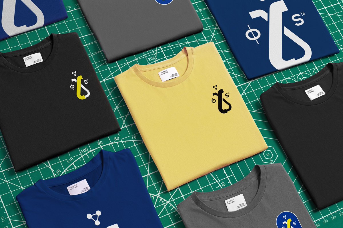 LabelBarclay's tweet photo. WOODKID - NOUVEAU MERCH - DISPONIBLE DÈS MAINTENANT ! Une collection respectueuse de l'environnement et en accord avec les valeurs de @woodkid : pré-lavée, fabriquée au Portugal et réalisée à partir de Coton 100% Organique. #WOODKID #COLORFULSTANDARD
https://t.co/xRcjJ7c3Rj https://t.co/SyUqoQUzwt
