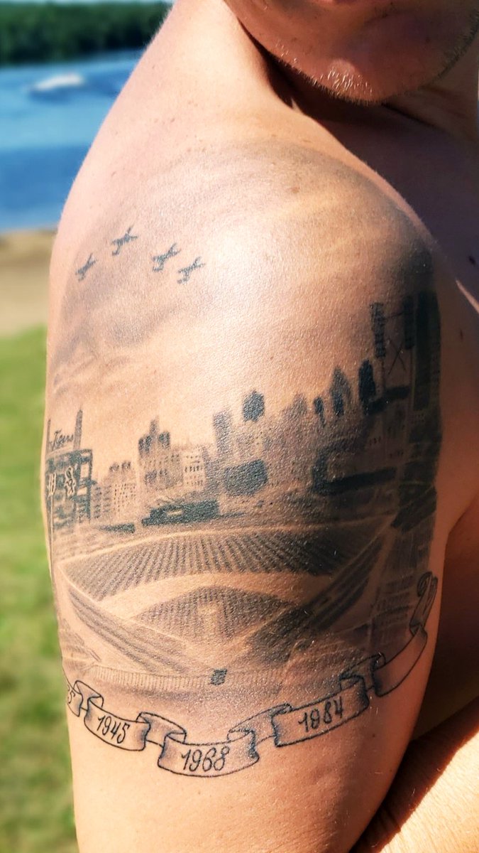 ⚾Home Opener Day!!!⚾
#FinallyBaseball #AlwaysATiger
<a href="/tigers/">Detroit Tigers</a> <a href="/ComericaPark/">Comerica Park</a>