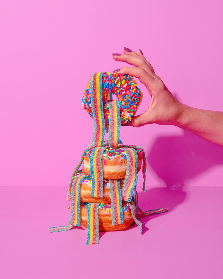 sourstripscandy's tweet photo. Anyone out there feeling lucky?? 🤔 Well let’s change that 😇 Follow us and RT for your chance to win FREE SOUR STRIPS! Two winners will be chosen. Good luck! 😜 #sourstrips 

https://t.co/HMnfnelCG0 https://t.co/KmNkZNd4Uw