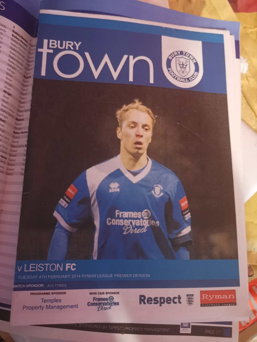 DKendallMedia's tweet photo. Today's choice of afternoon reading... @NonLgeProgs #BProgs https://t.co/kOdQztMFkD