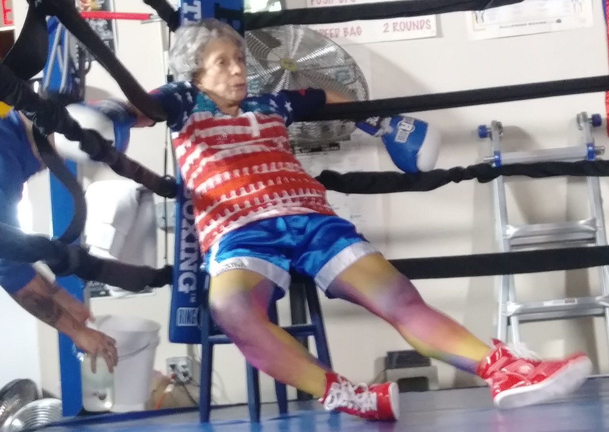 AdventuresIFY's tweet photo. Dont make me throw punches! But seriously, you should see the other guy! 🤣
⁣#feelingyoung #granny #shesontosomething #mykindachick #gograndma #getinthering https://t.co/p49kqE5rTq