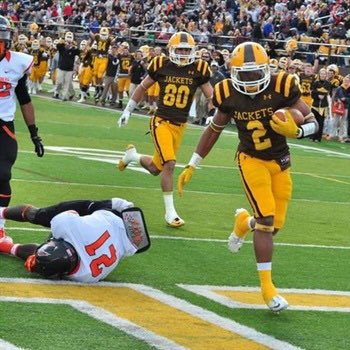 Bmullaney9's tweet photo. Blessed to receive an offer from Baldwin Wallace University @CoachHilvert @CoachTKeneah https://t.co/vCQ6S6kzl4