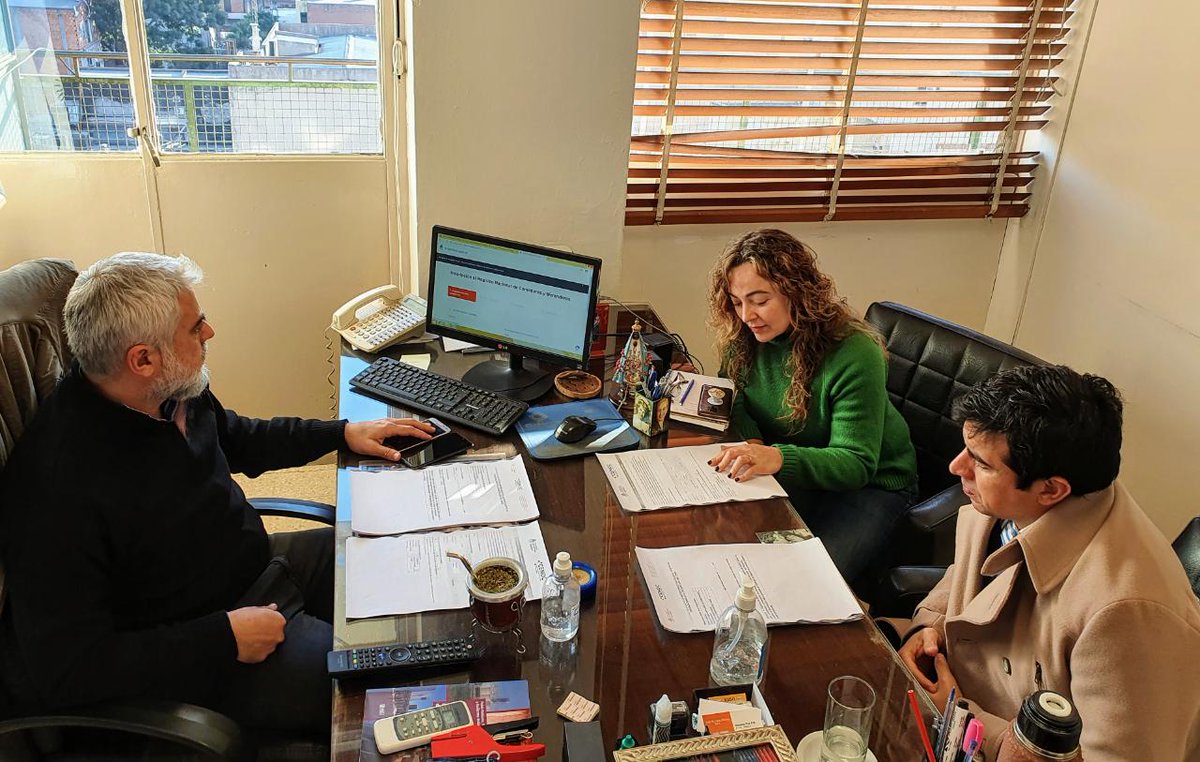 ChiquiNavarroOK's tweet photo. Articulando con @lauValonso @KYarochevski @vikcolombo para que todos los Dispositivos de Seguridad Alimentaria y Org. Civiles que acompañamos desde el @MDSTuc estén incorporadas y accedan a los beneficios que otorgan #ReNaCoM y #CENOC
@gabiyedlin
@LicDanielArroyo https://t.co/buXRuEJuwg