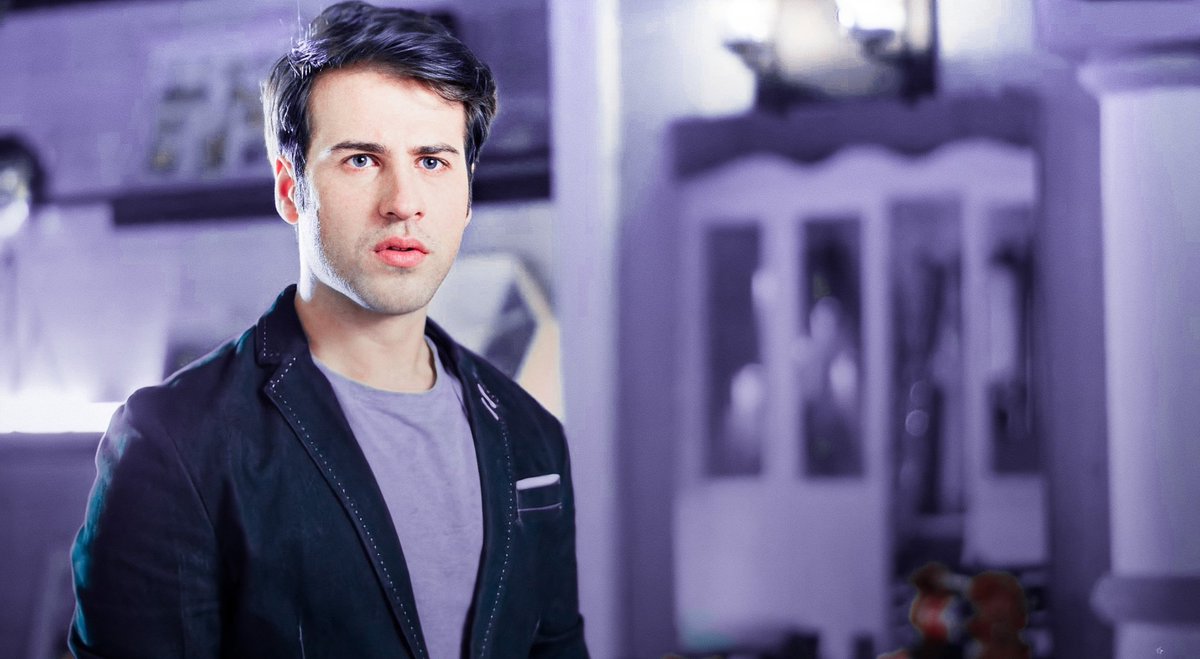 saffarnaama's tweet photo. An open challenge to mr. Rajan shahi @IamRajanShahi give us an actor who can match his calibre. M sure you're having hard tym finding one. Well good luck with that. Coz now u already lost a diamond busy collecting stones. π
#wesupportritvik
#RitvikArora
#YehRIshteyHainPyaarKe https://t.co/i0dVBc0d41
