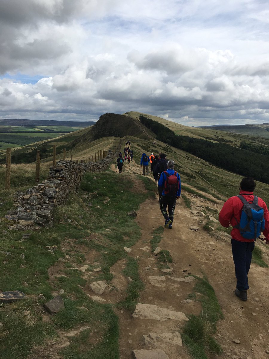 AbdulHamied70's tweet photo. My weekend #walk and #hike with my twin boys to #Edale and #Hope Valley in the #peakdistrict with My #Kramblers crew.  Awesome views, amazing family time and #socialdistancing https://t.co/HxQq39ikrK