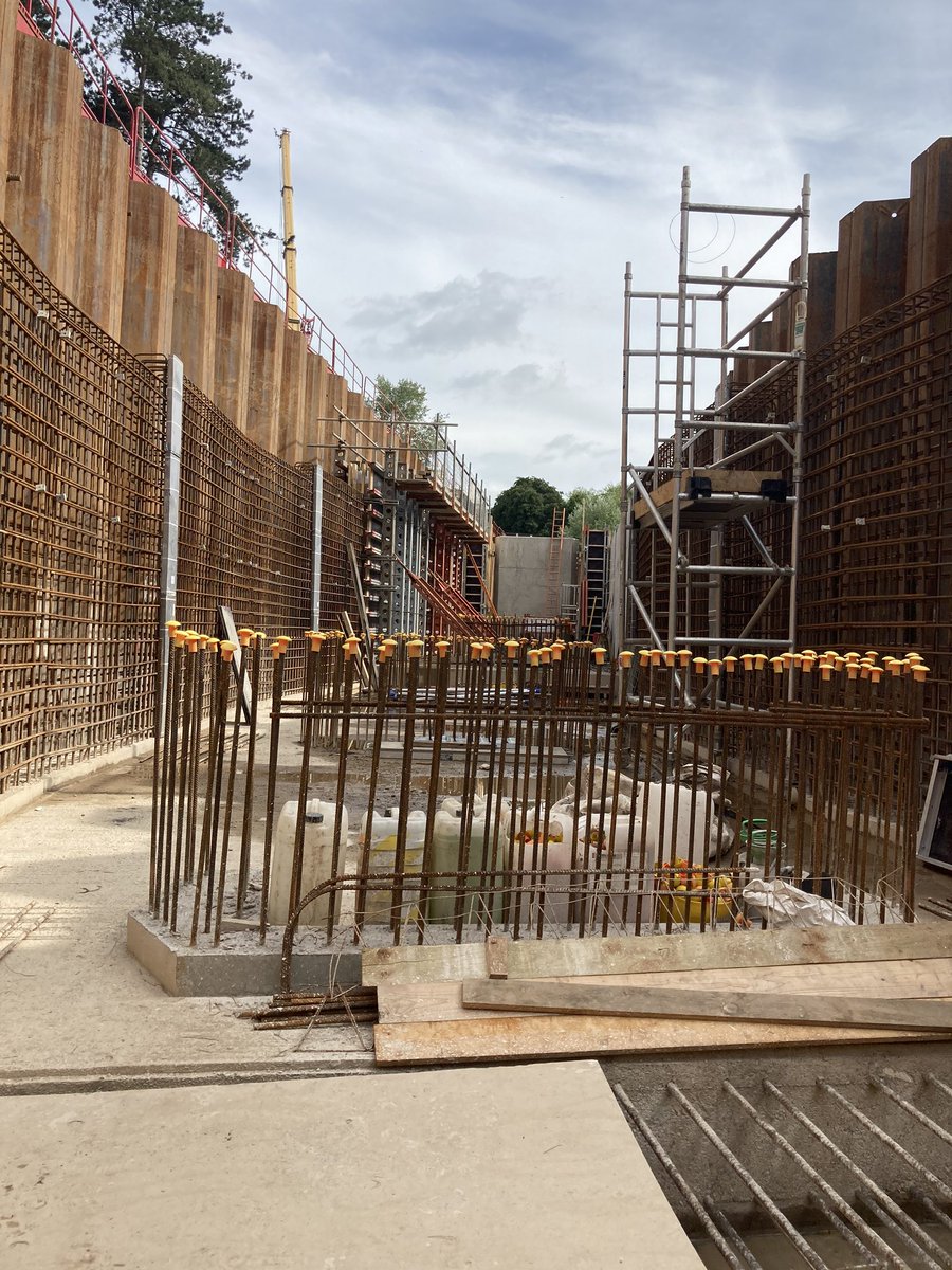 SBamford_CRT's tweet photo. Tour of @SevernUnlocked #fishpasses on #riversevern with the largest shown her at #Diglis. Impressive structure and work progressing well with low river flows! @CanalRiverTrust @kierconstruct https://t.co/dNHUevfK3M