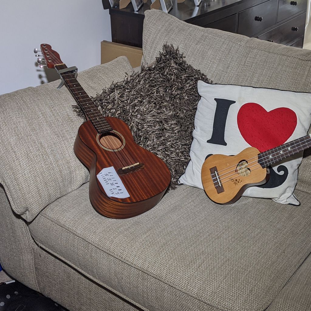 learntouke's tweet photo. Nearly there, everyone! Final push til strum time! #ukulele #enjoystrumming #learntouke #MondayMotivation https://t.co/9BnAyOXSl8