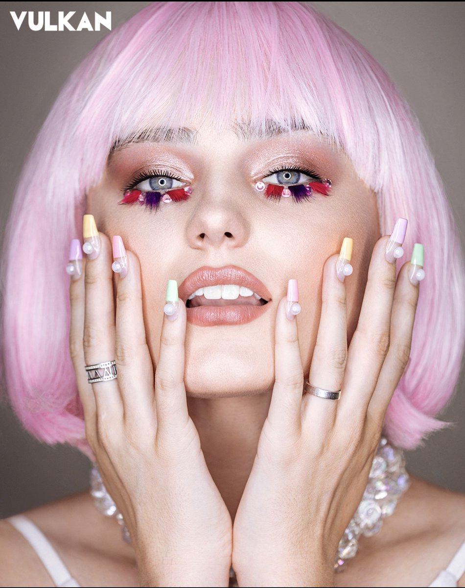 ImMegDonnelly's tweet photo. thank you @VulkanMagazine check out full photo shoot and interview here: https://t.co/Nwsorz073P
#americanhousewife @AmericanWifeABC
had sooo much fun!! love the lewks created by @stylelvr @AntonMakeup @MikaFowler ๐โจ @BEphotog https://t.co/TcIqkZmAlt