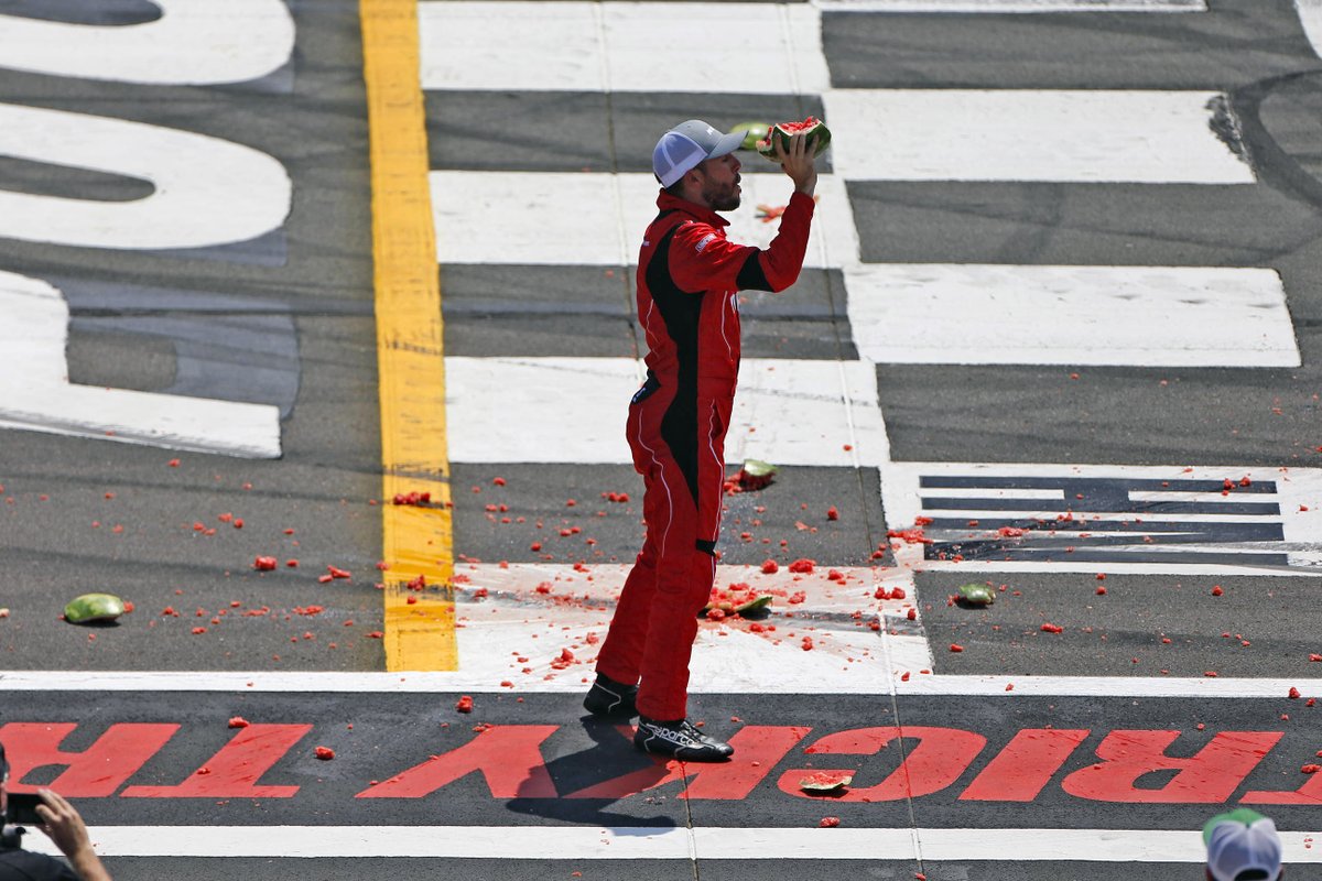 NieceMotorsport's tweet photo. 1⃣ year ago...
@RossChastain was smashing 🍉🍉🍉🍉 on the front stretch and in victory lane🏁 at @PoconoRaceway in his No. 4⃣5⃣ #Baja @chevrolet
#Melonmanchallenge #PressTheAttack https://t.co/8WaixbEt5i