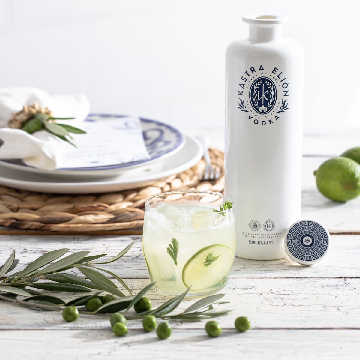 KastraElion's tweet photo. The next recipe from our virtual #MezeTable event comes from George Garcia... learn how to make the Kástraoska at home! 🇬🇷🍸 https://t.co/7mBdJhyjuS