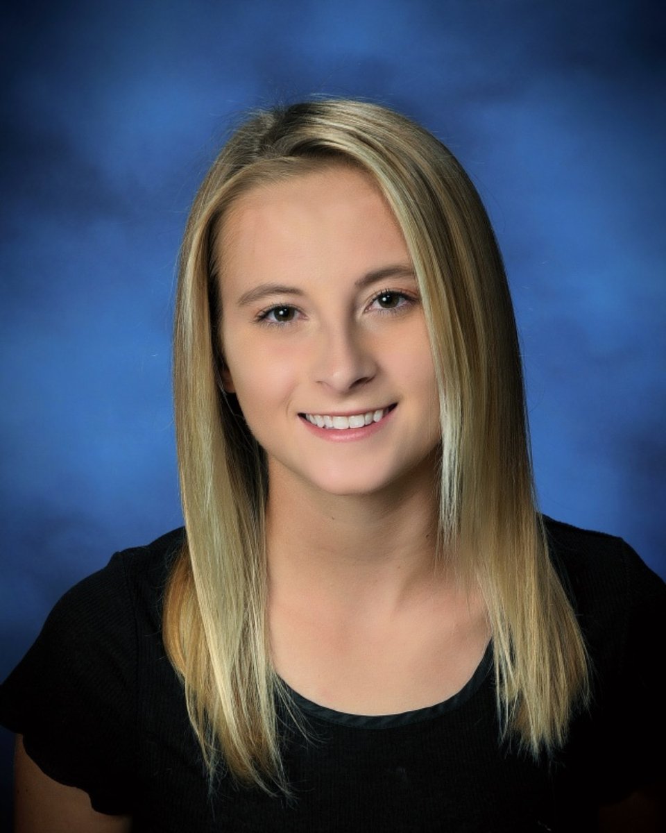 marianhighmi's tweet photo. Teresa Klein '20 was awarded the George DuFour Scholar Athlete Award for high scholastic achievement, involvement in more than one sport, and the true spirit of sportsmanship. Congratulations, Tessy! #stangsational https://t.co/rDHz3jimio