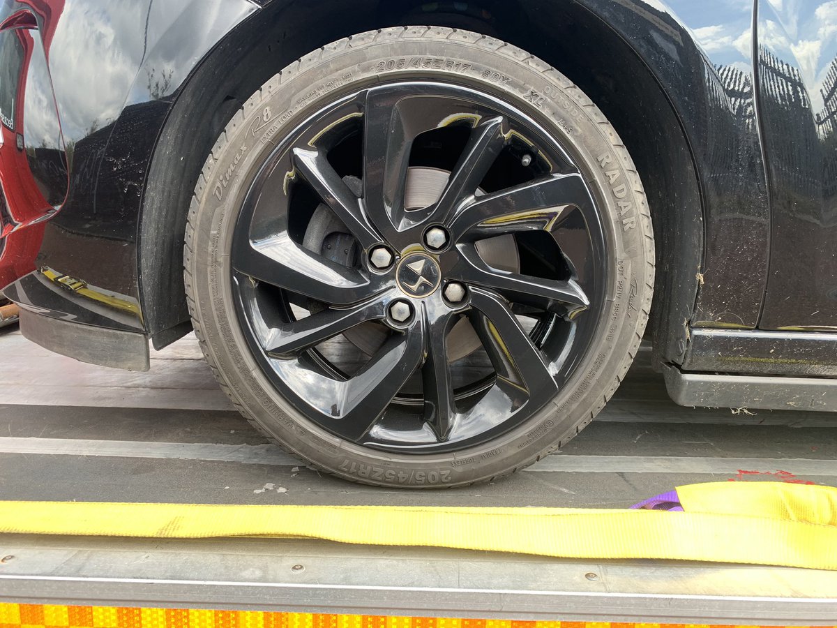 alloypro's tweet photo. Another job collected, fully stripped and powder coated in piano black and delivered:) #powdercoatingservice #cardelivery #alloypro #citroen #ds3 https://t.co/QAcLLLzlyG