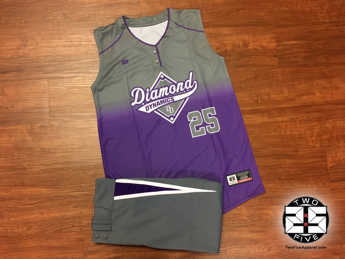 Two Five Apparel tweet media