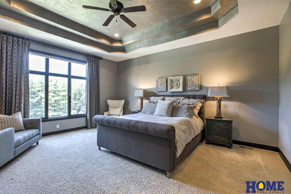 homerealestate's tweet photo. https://t.co/b4JpLadkXt
#mansionmonday #HOMERealEstate #lnkrealestate #lnkrealtor #lnkluxuryhomes #lnkhomes #lnkhomesforsale #lnkhouseforsale #lnkhousehunting #househunting #nebraskarealestate #nebraskarealtor #nebraskaluxuryhomes #custombuilt #custombuilthome #ravenwoodestates https://t.co/JH2rTJTDcv