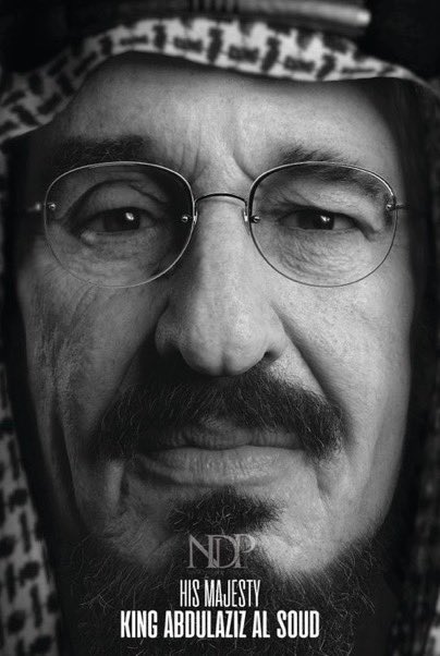 Alshaikh2's tweet photo. #الا_عبدالعزيز_الا_زايد

الأقزام دائماً عقدتهم من العمالقة .. و عقدة #قطر تكمن في عدم وجود رمز لشرعيتهم التاريخية .. لذلك تجد أحد نكرات آل ثاني يتطاول على رموزنا الشرعيين الذين تركوا لنا إرث من العز و المجد و الفخر و الكرامة و السيادة فيما هم لم يجدوا غير العقوق ليصبح رمزاً لهم. https://t.co/dGAfGPZlh0