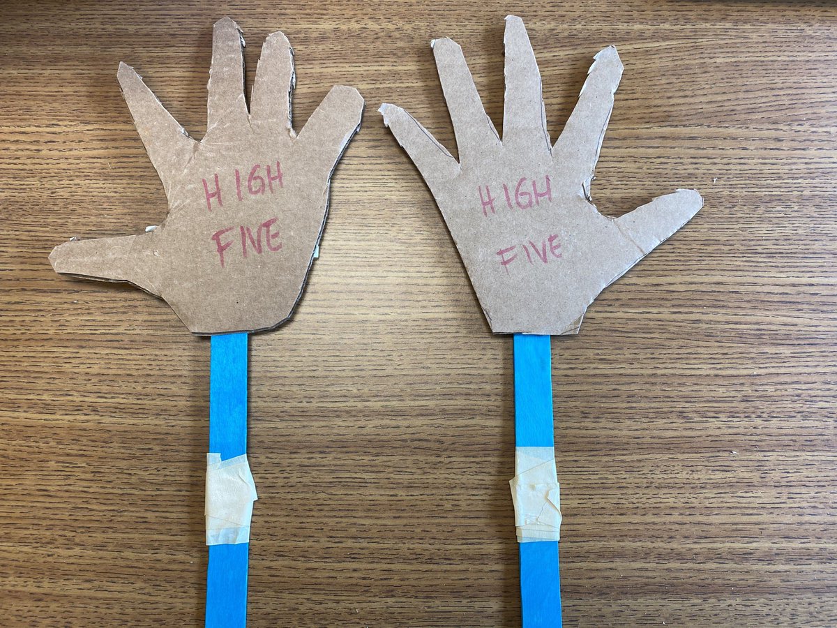 SunahS630's tweet photo. When we go back kids are going to want connection. I’m usually all about the high fives, fist bumps and handshakes with my kids. Looks like we need to be creative now. Here is my first prototype! #CardboardHighFives it is! 😎🖐🏼 #socialworkerlife #allaboutconnection https://t.co/bNGVteYwgk