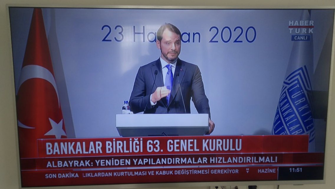 MehmetK83354129's tweet photo. #konutayapilandirmaistiyoruz
Batsın bu Dünya bitsin bu Rüya  terkedipde gidene yazık lar olsun ,gel artık gel yapılandırma https://t.co/IHCKmOhXB2
