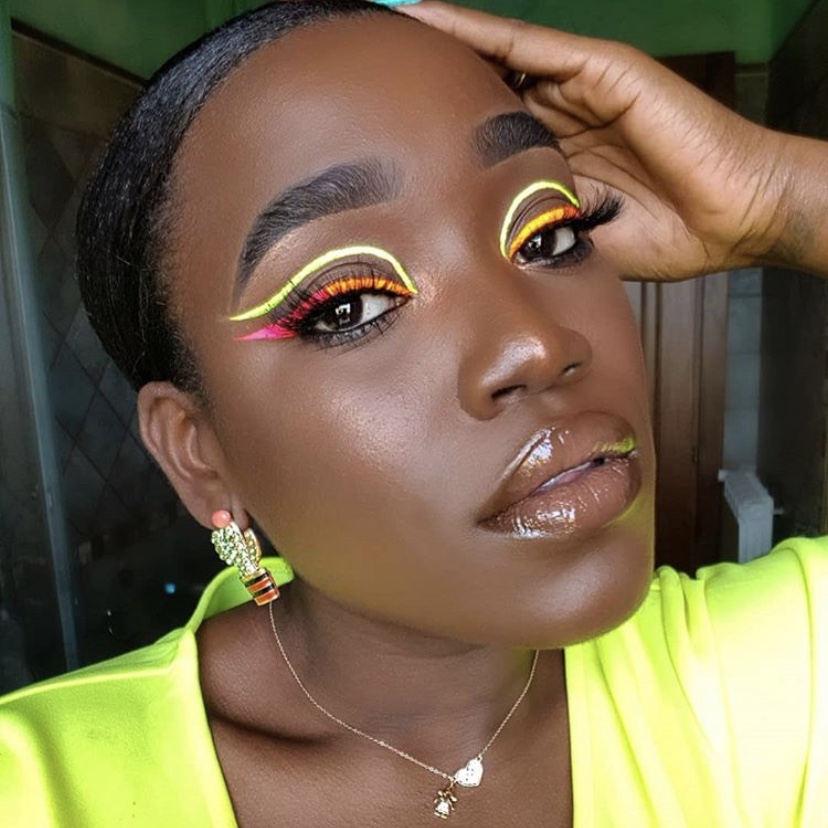 Make a statement, even if it’s just for the people on your Instagram stories. 📷 @bymaipu