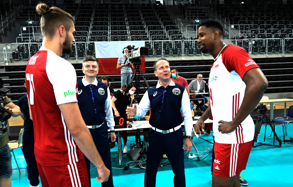 TAURONLiga's tweet photo. #TeamKarol lepszy od #TeamWilfredo w meczu kończącym tegoroczne zgrupowanie reprezentacji Polski
👉 https://t.co/oYErJNcNaM
📷 Piotr Sumara @PolskaSiatkowka https://t.co/6Dqf02wolD