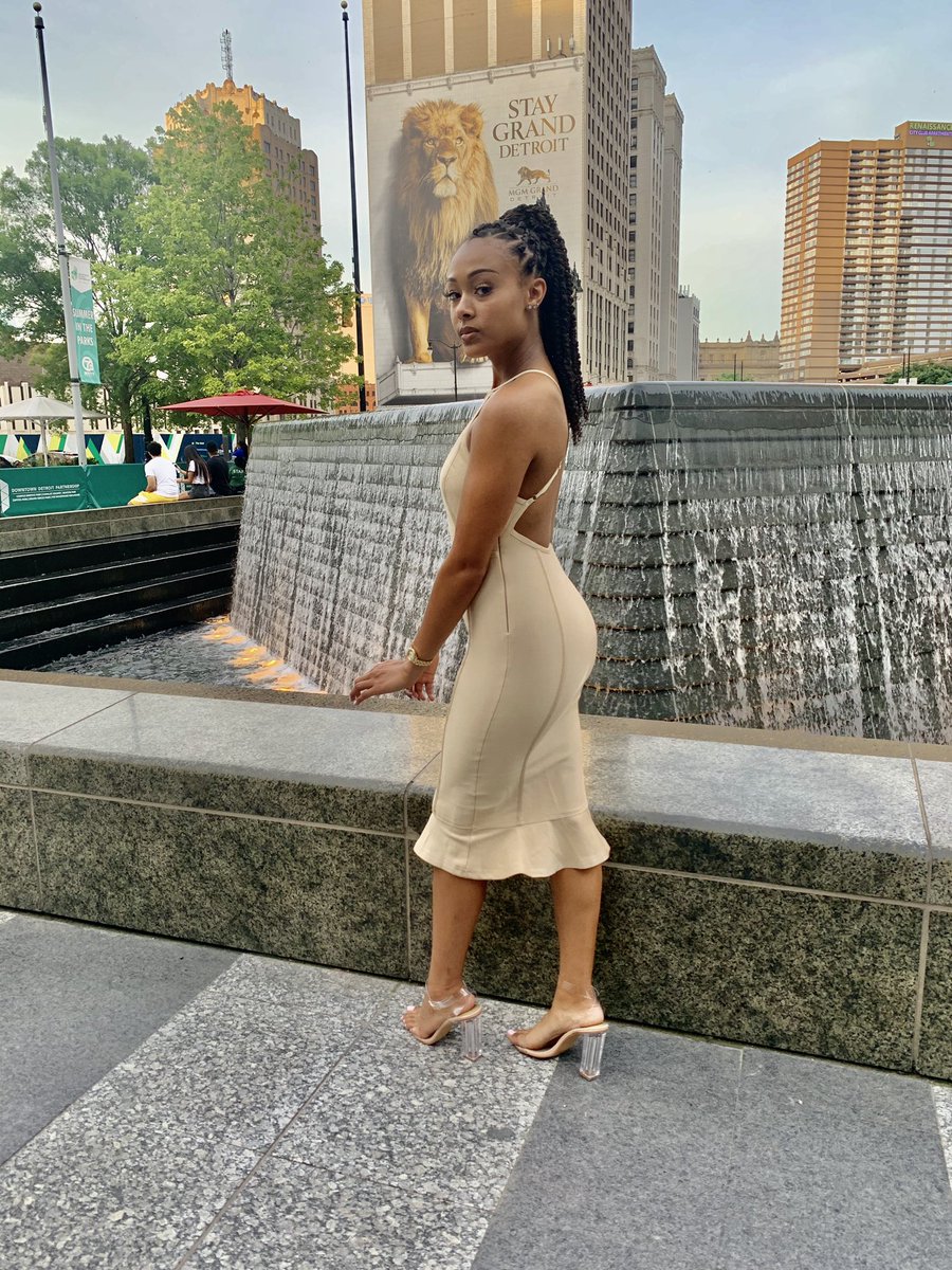 kaarllss's tweet photo. I received so much love this weekend from family & friends ๐ฅบ๐ #collegegrad2020 https://t.co/HSxb5023YU