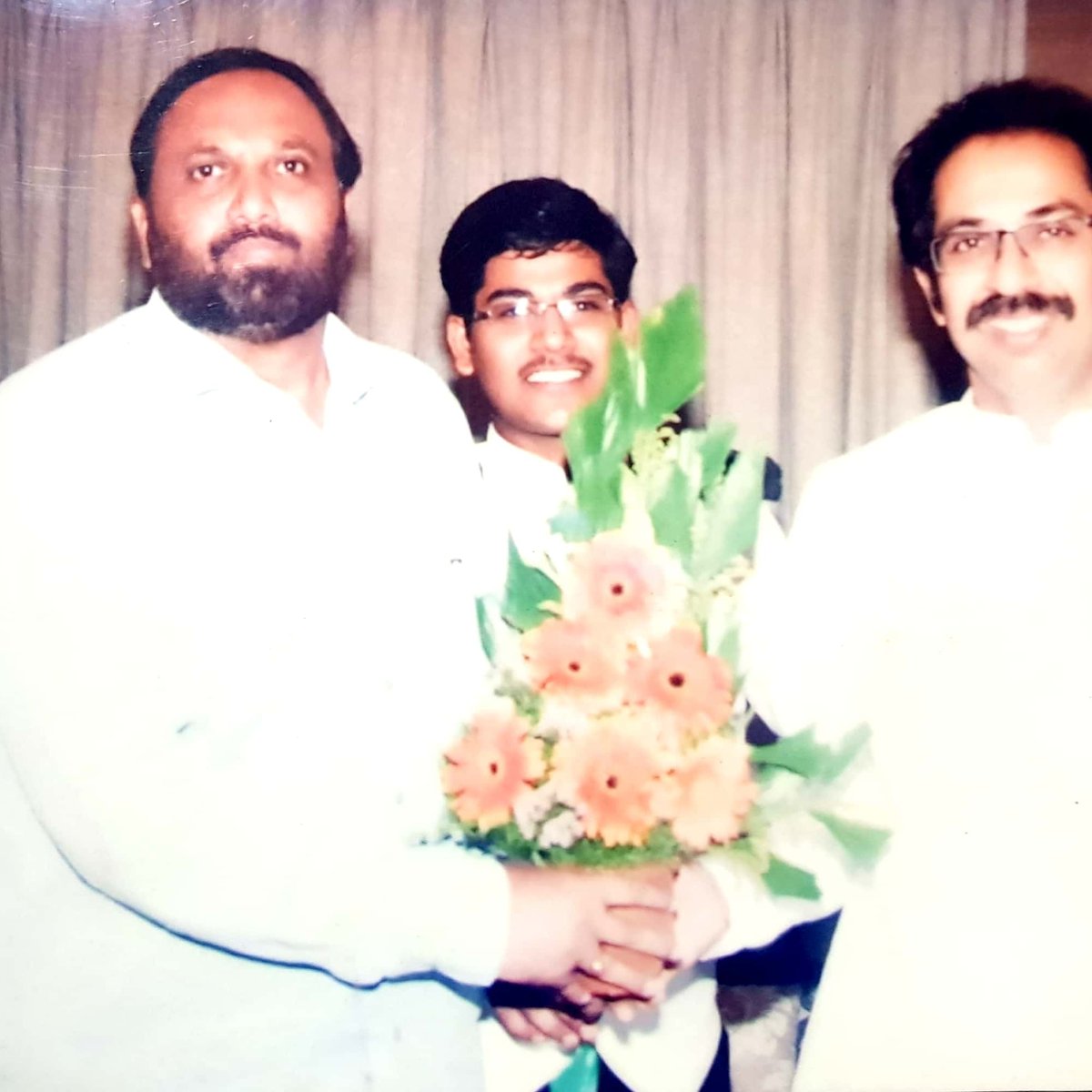 AdityaDarade11's tweet photo. मुख्यमंत्री उद्धवजी ठाकरे यांना वाढदिवसाच्या हार्दिक शुभेच्छा.. https://t.co/2oL8ZKjz8g