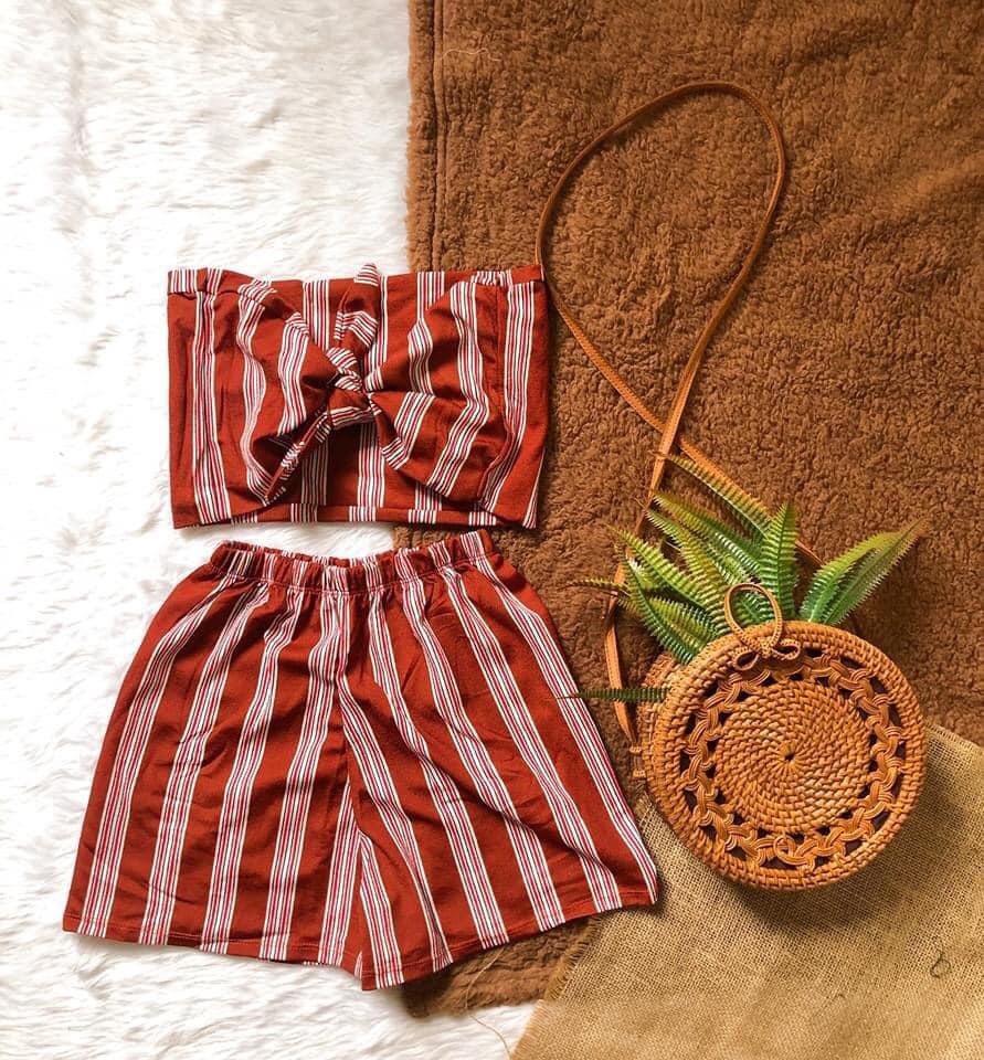 23TEN_PH's tweet photo. ashley coordinates

• crepe fabric
• freesize fit s-m
• php 200 https://t.co/OXmD7yCGip