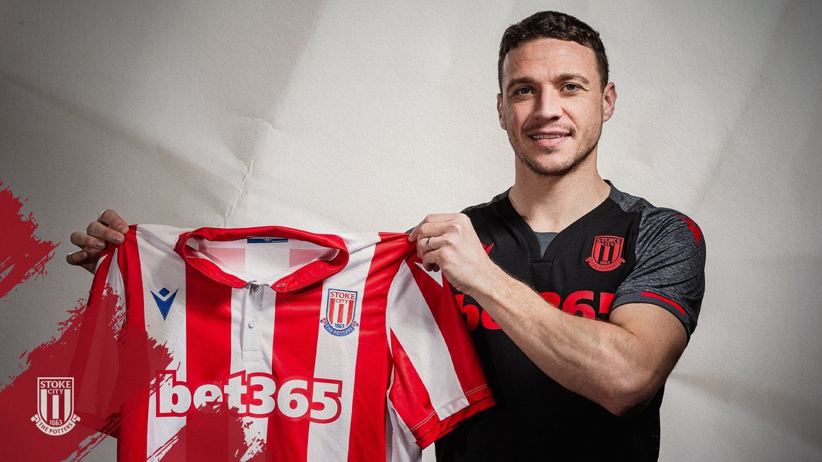 We lose a close match at Fulham but then go on a good run, thumping Huddersfield 5-2 away on New Years Day and then winning two and drawing one including a win away at West Brom. We also welcome, Jordan Thompson, Tashan Oakley-Booth and James Chester in the January window.