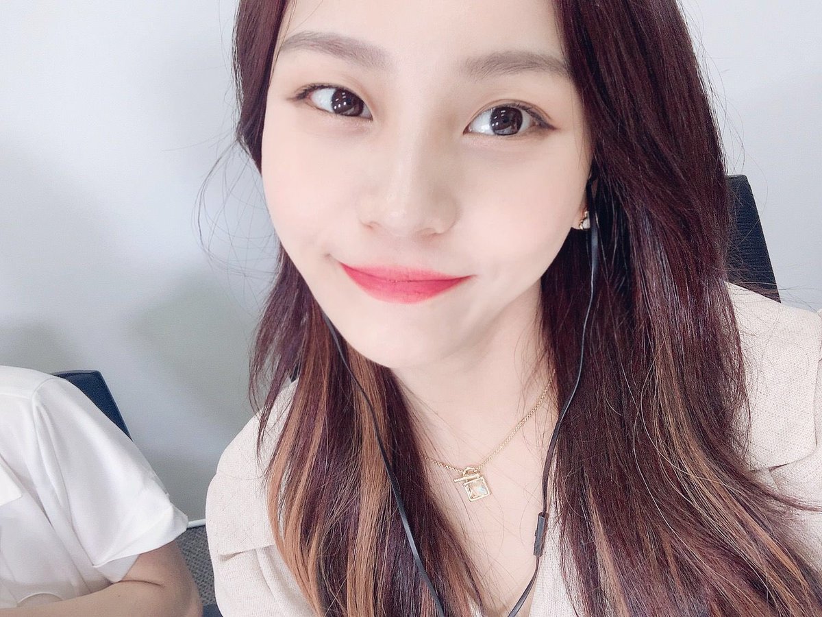 WonUmjii's tweet photo. Buonasera, sono giunte al termine le promozioni di Apple 🍎
Spero che vi siano piaciute, continuate a sostenerci e seguirci mi raccomando~ https://t.co/mBLT7nbSsQ