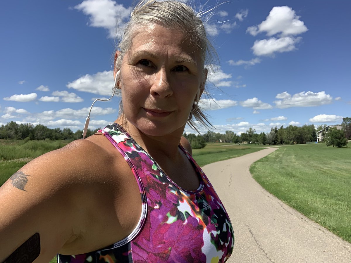 jamielerat's tweet photo. Betty’s log-Day 19: Betty is back baby!
It’s been a “Cruel Summer” #Bananarama, taking my energy away from running daily & doing actual work, Ha! Today, I had the “Eye of the Tiger” #Survivor & felt like a “Maniac” #MichaelSembello for today’s run, YES!💪🏽#PrairieChallenge #RunQCM https://t.co/tfxUBHjIZa