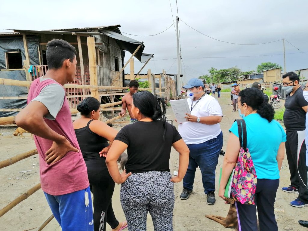 JuanBernardoL's tweet photo. #Milagro | En la ciudadela #Dager atendimos conflicto por invasión de terreno, ambas partes acordaron realizar mediación para dar solución a su conflicto @Lenin @munozmalejandra @VeronikArevalo @GoberdelGuayas https://t.co/IA5lRLKMez