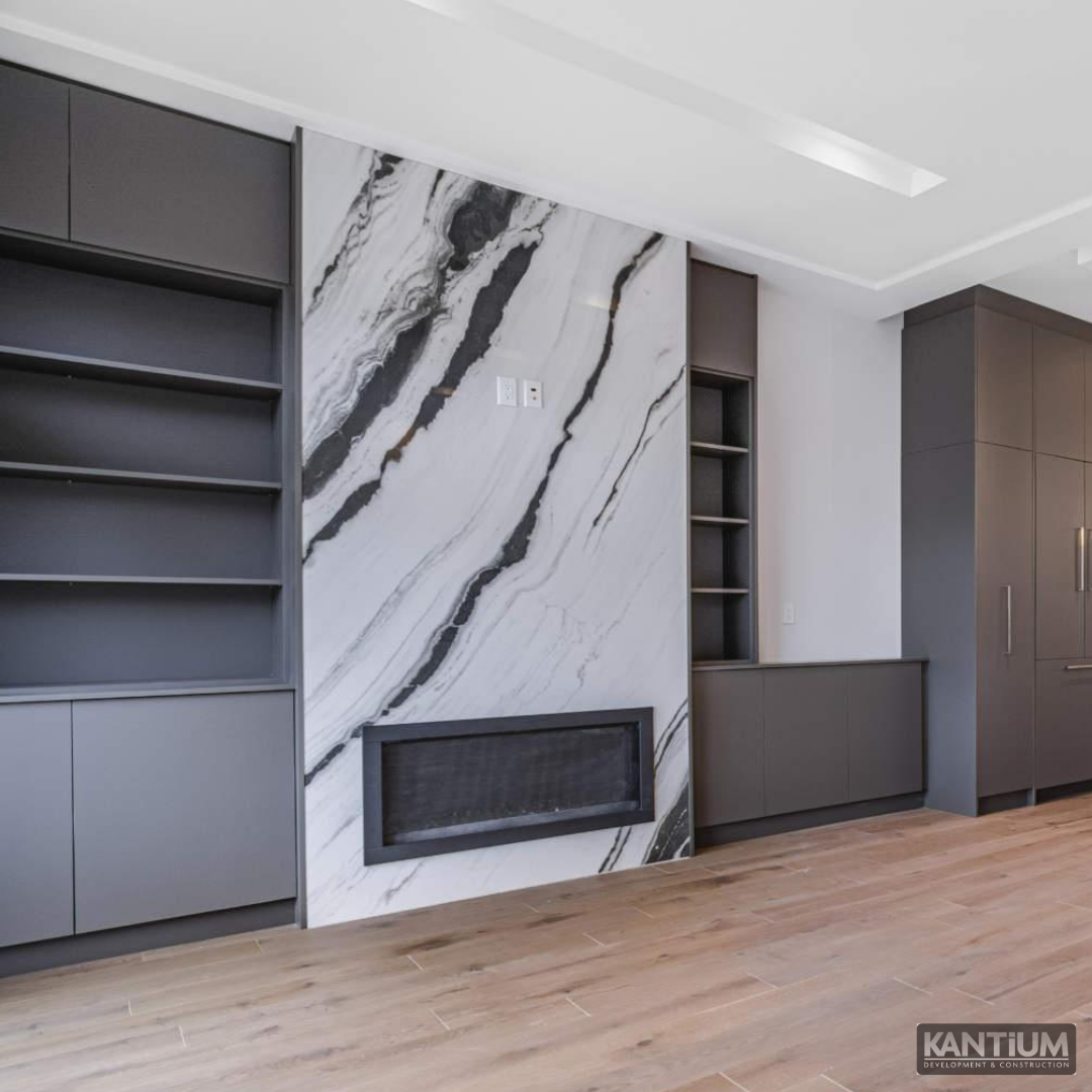 KantiumDev's tweet photo. Would you consider including open-shelving in your custom home? Custom built-in open-shelving allows you to create a focal point in any main living space. #customhome #luxurydeveloper #luxuryhomedesign #luxurydesign #custombuiltin https://t.co/OXUbNKqO0b