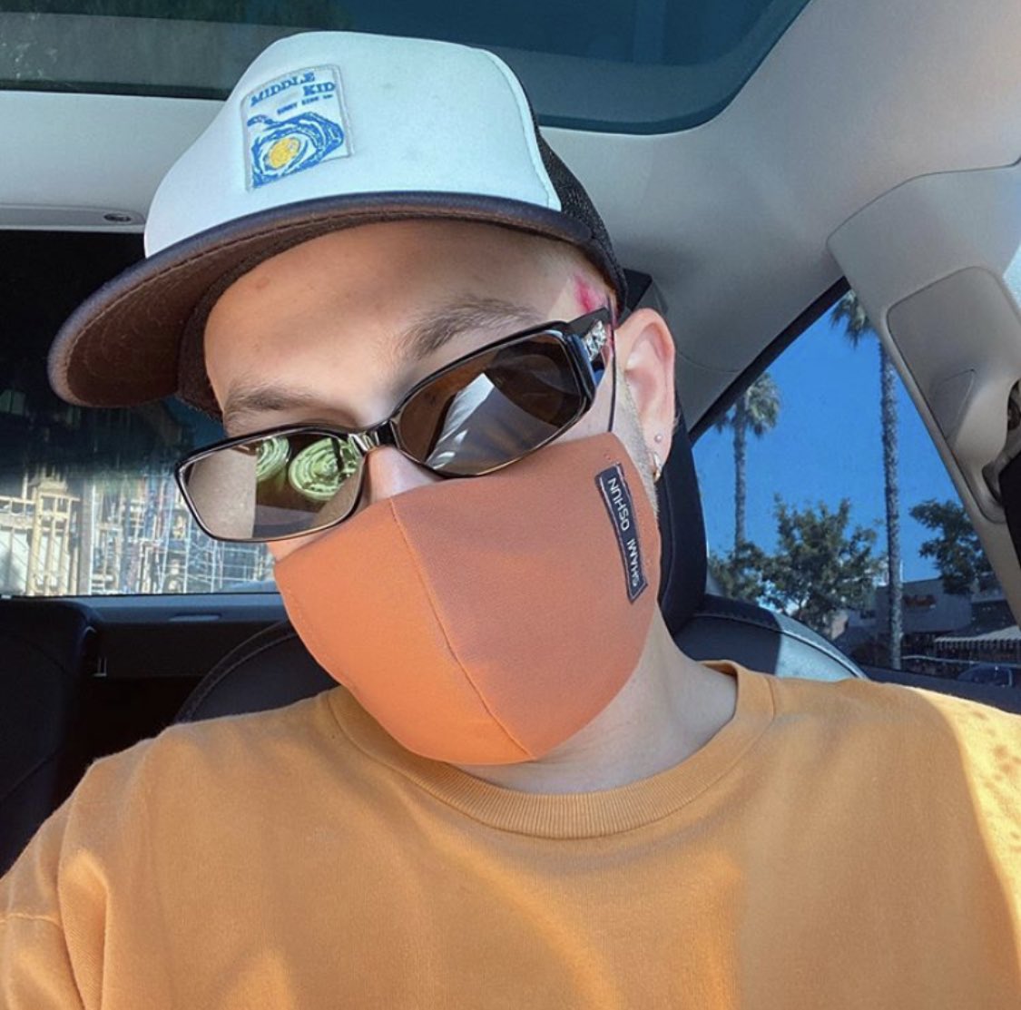 heardwell's tweet photo. Wearing is caring 💕 https://t.co/F6sTVqGlXB