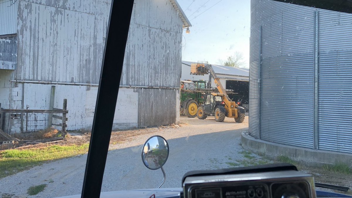 INDIANA_COOP's tweet photo. Getting ready to spray soybeans with Fungicide and sweetening the pot with #sugar after 6inches of rain in the last 14 days. #MakeAHole Iโm coming though https://t.co/0N5NDlPQhu