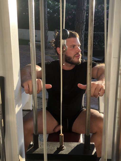 Watch doubletroubleldncouple's leaked NSFW photo on TwXstars