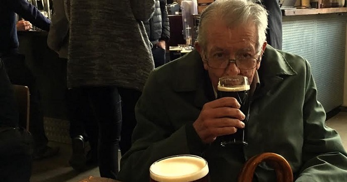AtlanticBrewSup's tweet photo. We've added a lot of new recipes for stouts and other dark beers recently, including many that would be amazing served on nitro. Learn more about the man that invented that beer serving style, courtesy of  @Beervana's Jeff Alworth   https://t.co/urNtsHh7vF https://t.co/kS6XU8Atvc