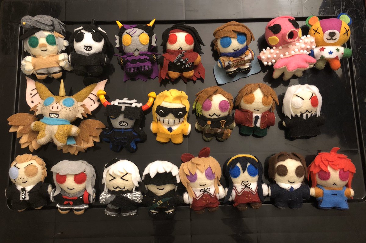 eightbitkingdom's tweet photo. @creambisart Thank you for the share! I’m Kit and make plushes, primarily chibi ones! Here’s some of the stuff I’ve done recently :) 

Links: https://t.co/9UxVWpH4aY

Tagging @BananaSewing, @ChaoticHarbinge, @MaxineArts and @amir_is_queer! https://t.co/CTlmijO0K9