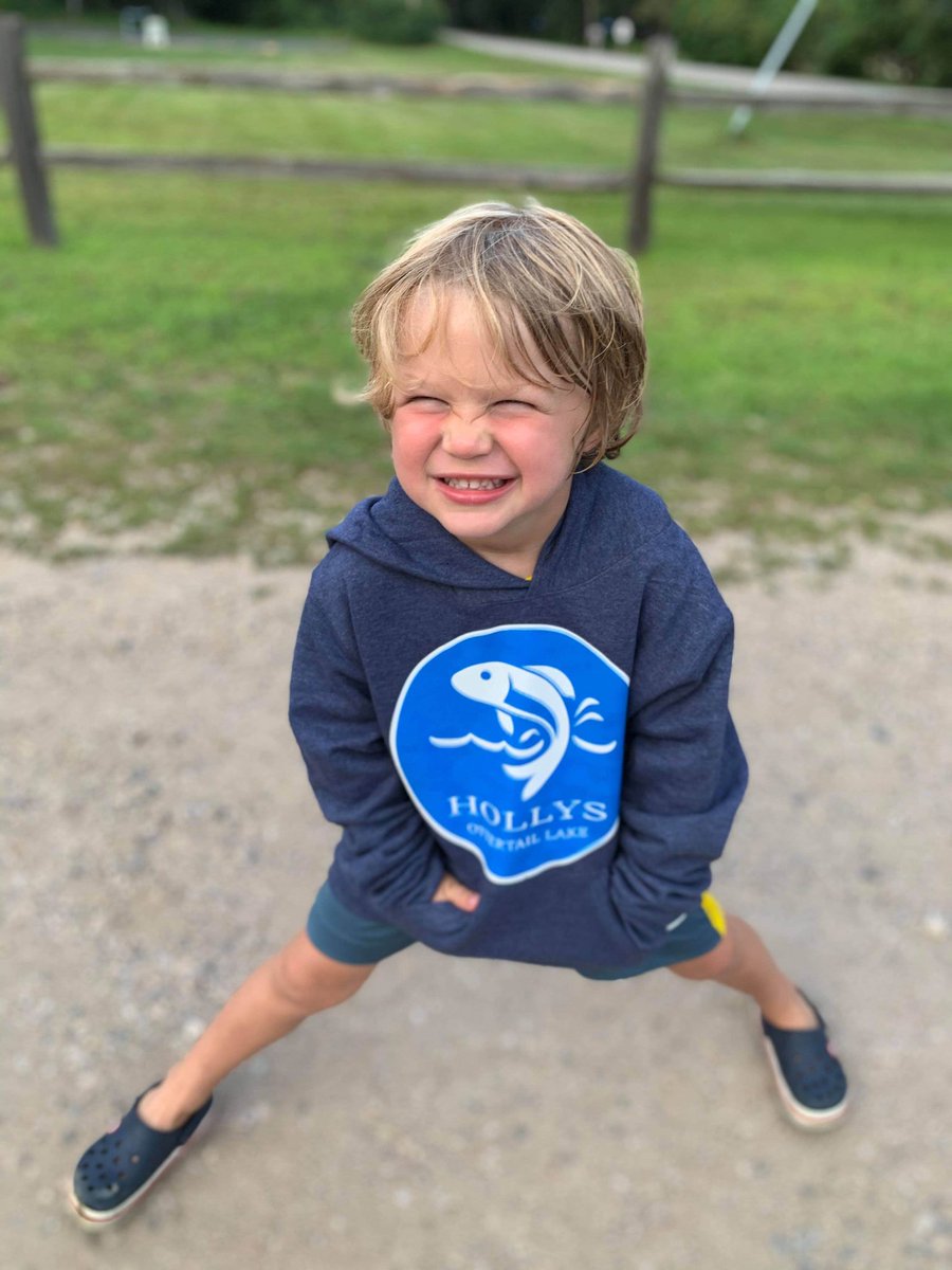 HollysResort's tweet photo. Vacationing at Holly’s has me like...
...
#ExploreMinnesota #OttertailLake #OnlyinMN #Minnesota #LakeLife #ThisIsMyMN #BattleLake #LakesCountry #Fall #Summer #Winter #Spring #Water #Sun #Beach #Vacation #CabinLife #Cabin #Minnesota #Hollys #HollysResort #Findyourinnerotter https://t.co/72ScRC0Plf