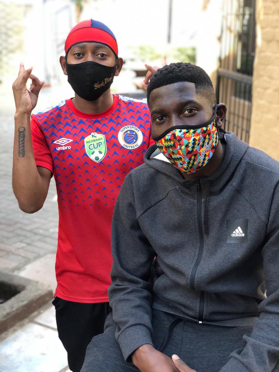 sleekdime's tweet photo. ๐Sleekdime ๐Before and after๐ท
#Sleekdime #Gorgeousbarber #fade #fadegame #ionlyusewahl #wahl #laduma #lockdownfade #PSLReturns #supersports
#bumpatrol #staysafe #COVID19SA #ChallengeAccepted #BreakingNews https://t.co/MNWhEXJZNF