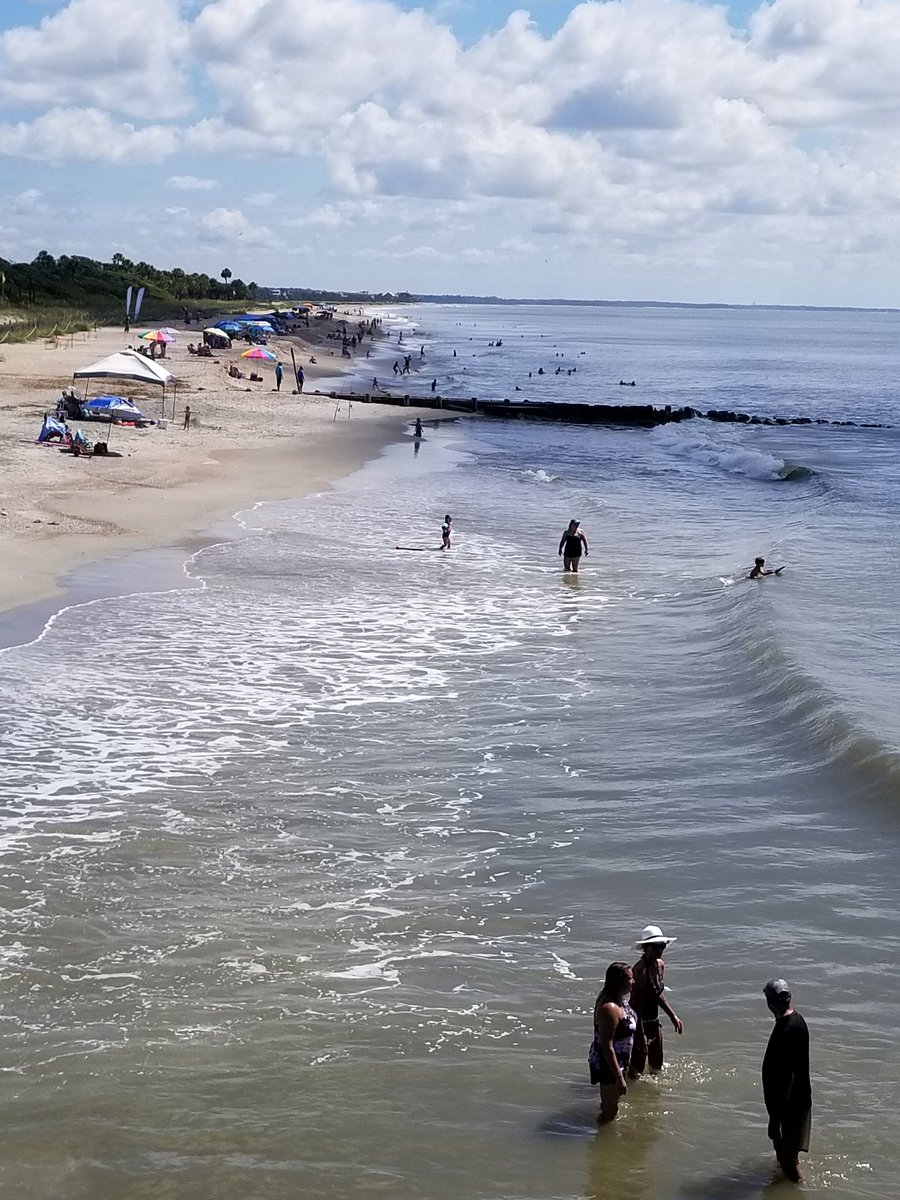 ktaylorauthor's tweet photo. At my happy place. Brought a book, but plan to write-so check my website for new posts. #amwriting #writing community #TwoMinusOne https://t.co/t5Ldh8cvAN