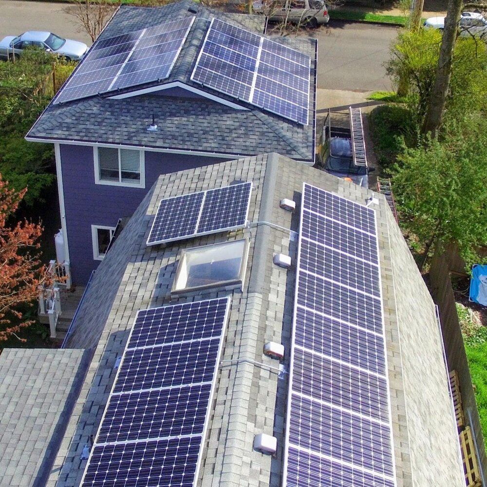 SunbridgeSolar's tweet image. Are you looking for (1) How solar in Oregon works? (2) What benefits can you expect, and (3) How many solar panels you might need for your home? 
If you have any additional questions about Oregon solar that we didn’t answer, please get in touch with us! buff.ly/2ZZ3KrE